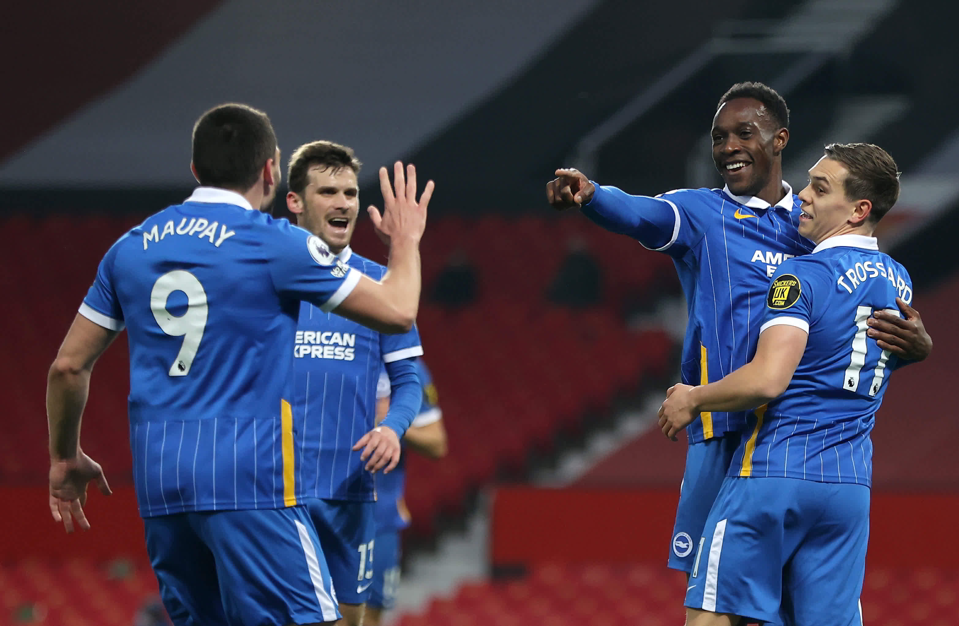 他完成了帽 他完成了帽